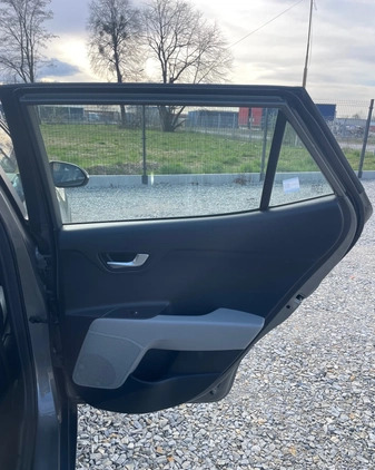 Kia Stonic cena 59900 przebieg: 60302, rok produkcji 2018 z Nysa małe 667